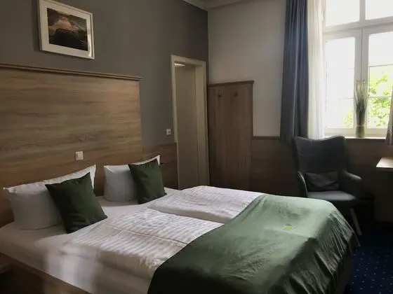 Comfort Tek Büyük Yataklı Oda