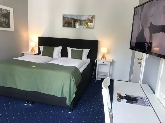 Comfort Tek Büyük Yataklı Oda