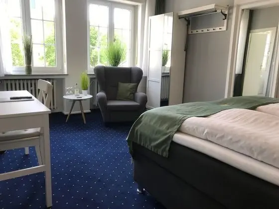Comfort Tek Büyük Yataklı Oda