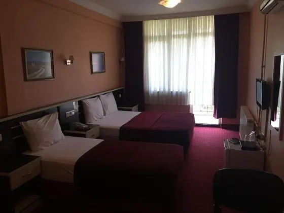Standard Üç Kişilik Oda