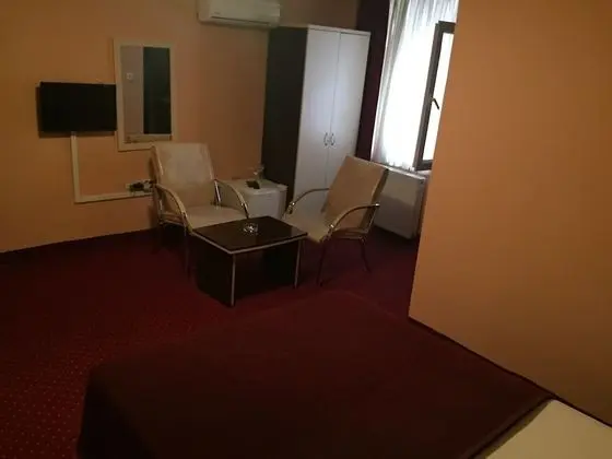 Standard Üç Kişilik Oda