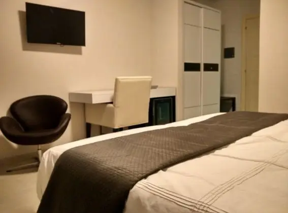 Deluxe Tek Büyük Yataklı Oda