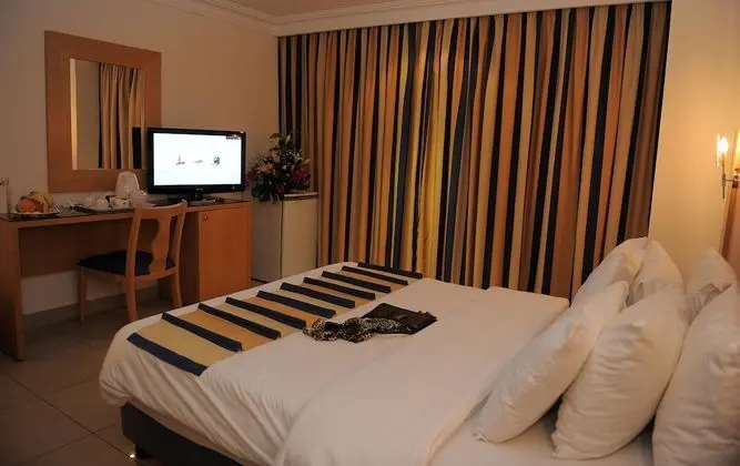 Standard King Room