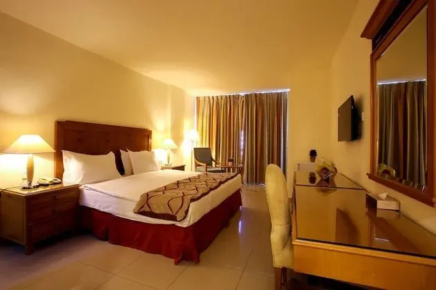 Standard King Room