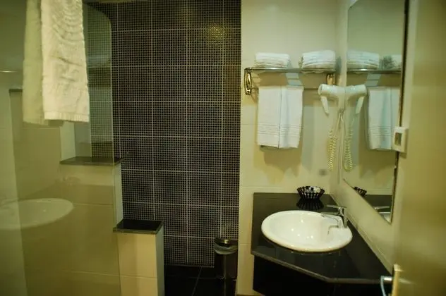 Standard Twin Room with Balcony Sea View