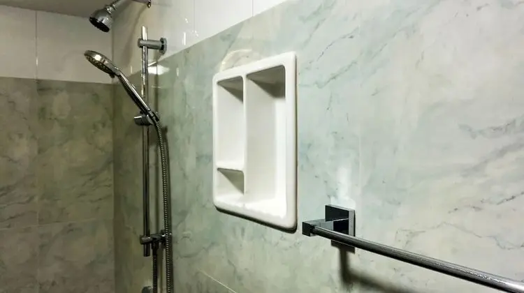 Standard Tek Büyük veya İki Ayrı Yataklı Oda, Sigara İçilmez