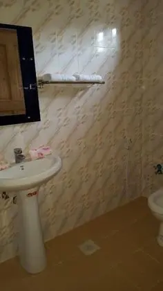 Tek Büyük veya İki Ayrı Yataklı Oda, Kısmi Deniz Manzarası