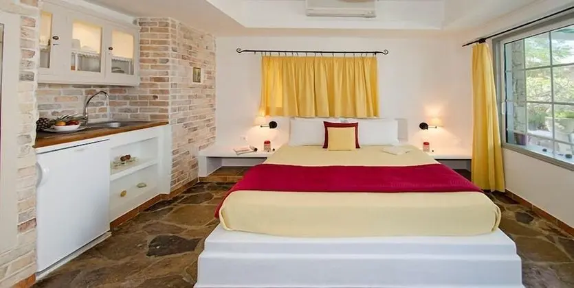 Tek Büyük Yataklı Oda, Bahçe Manzaralı