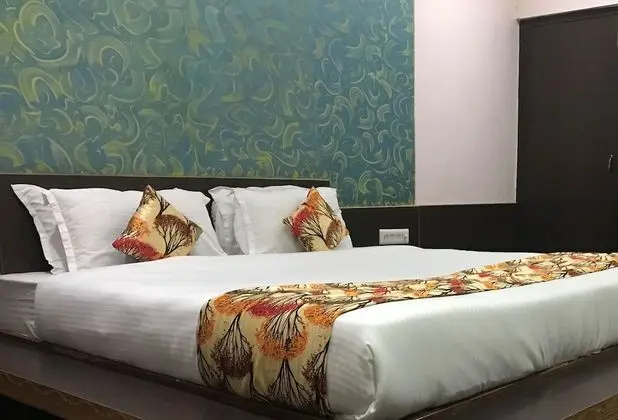 Luxury Süit, 1 En Büyük (King) Boy Yatak, Engellilere Uygun, Sigara İçilebilir