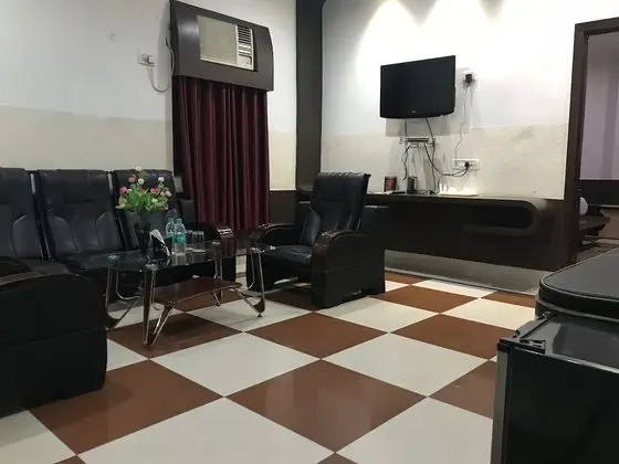 Luxury Süit, 1 En Büyük (King) Boy Yatak, Engellilere Uygun, Sigara İçilebilir