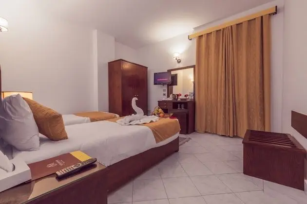 Economy Room - Back view / No Balcony