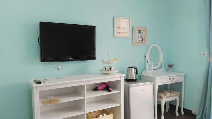 Deluxe Tek Büyük Yataklı Oda