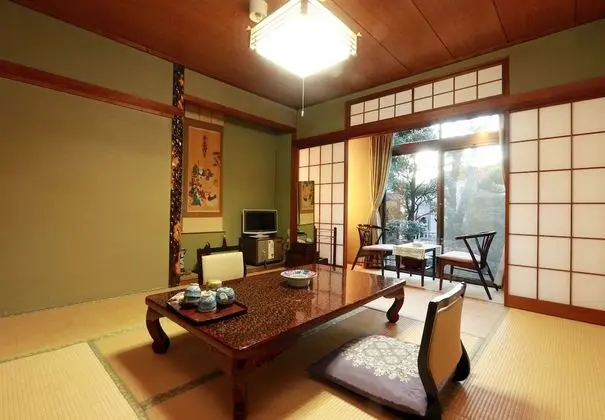 Traditional Oda (Japanese Style, 7.5 - 8 Tatami-mats)