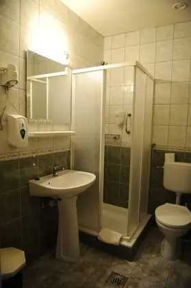 Economy Çatı Katı (Loft), 2 Tek Kişilik Yatak