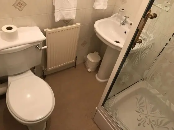 Tek Kişilik Oda, Banyolu/Duşlu