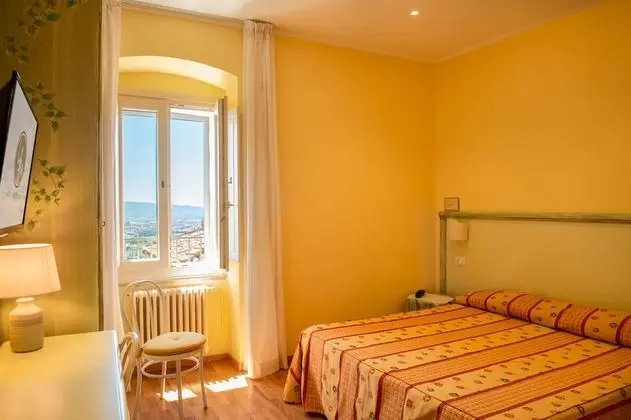 Family Üç Kişilik Oda