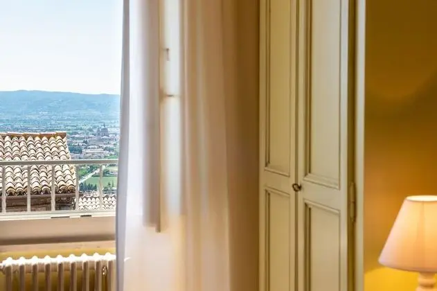 Panoramic Tek Büyük veya İki Ayrı Yataklı Oda