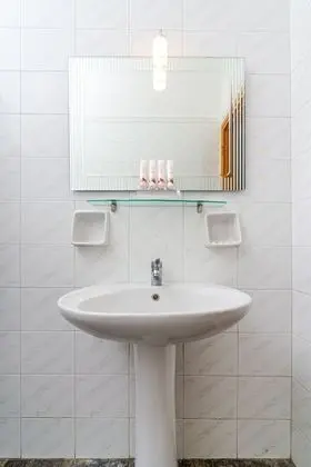 Standard Tek Büyük Yataklı Oda, Bahçe Manzaralı