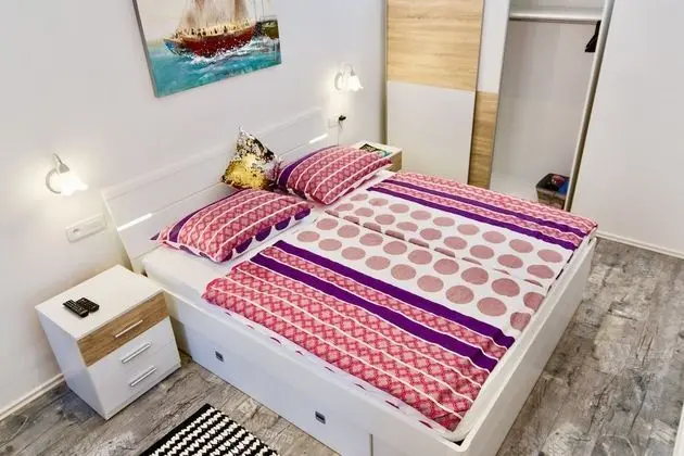 Luxury Apart Daire, 2 Yatak Odası, Avlu