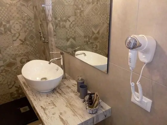 Tek Büyük Yataklı Oda, 1 Büyük (Queen) Boy Yatak