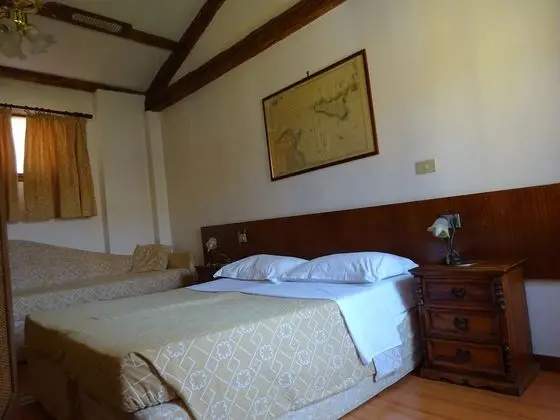 Economy Tek Büyük Yataklı Oda, Ortak Banyo