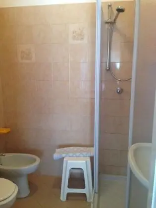 Tek Büyük Yataklı Oda, Balkon