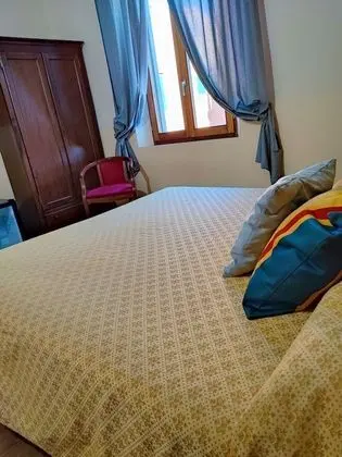 Economy Tek Büyük Yataklı Oda