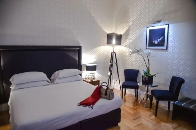 Deluxe Üç Kişilik Oda