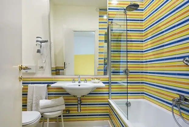 Classic Tek Büyük veya İki Ayrı Yataklı Oda, Deniz Manzaralı