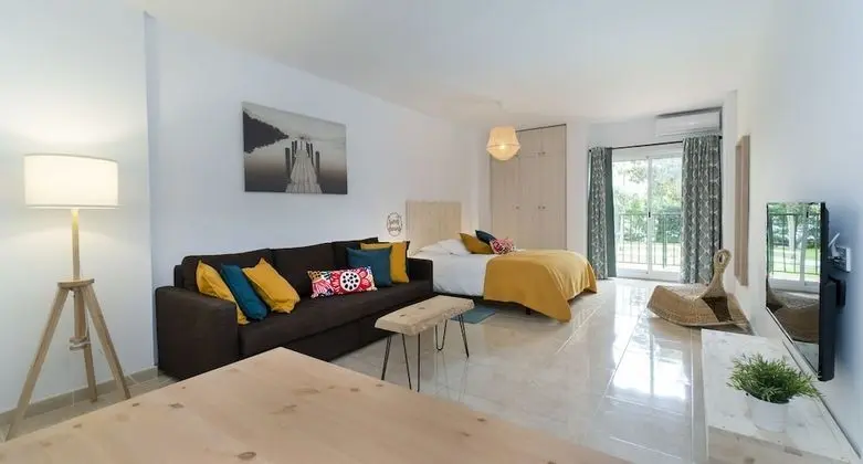 Deluxe Stüdyo Süit, Balkon, Bahçe Manzaralı