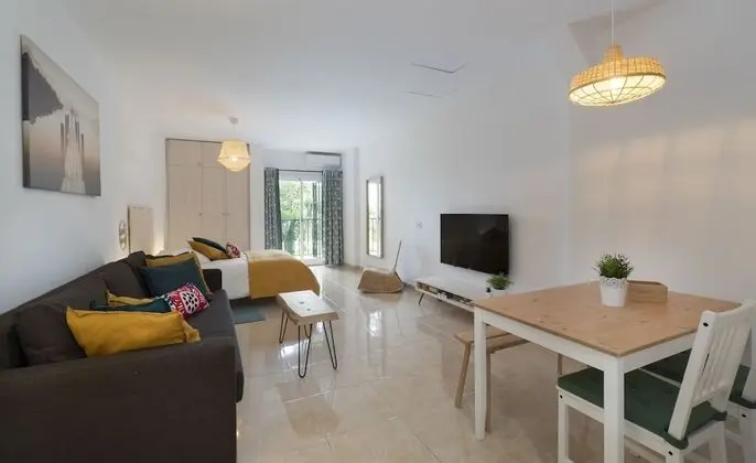 Deluxe Stüdyo Süit, Balkon, Bahçe Manzaralı