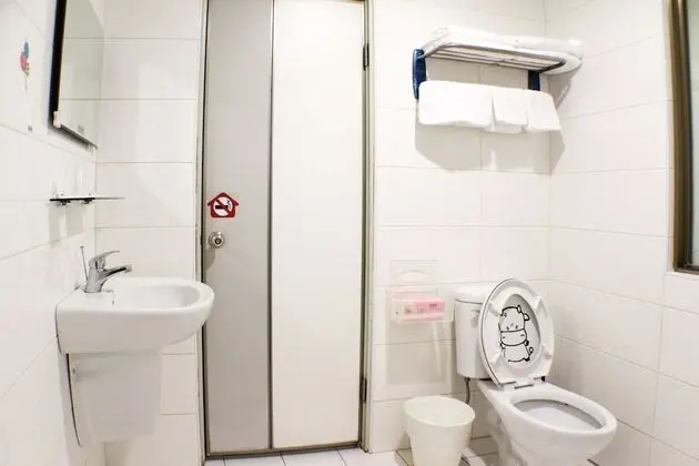 Basic Dört Kişilik Oda, 2 Çift Kişilik Yatak, Sigara İçilmez