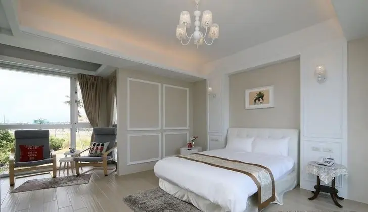 Deluxe Tek Büyük Yataklı Oda