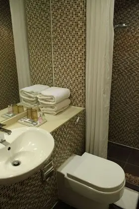 Superior Tek Büyük Yataklı Oda