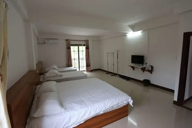Üç Kişilik Oda, Balkon