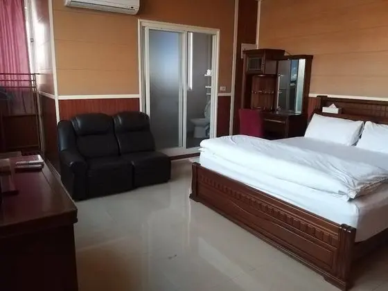 Standard Tek Büyük Yataklı Oda