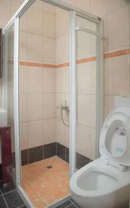 Tek Büyük Yataklı Oda (Lake view)
