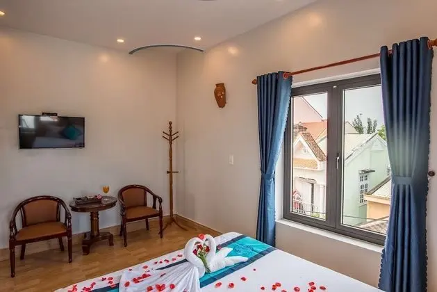 Superior Tek Büyük Yataklı Oda, Nehir Manzaralı