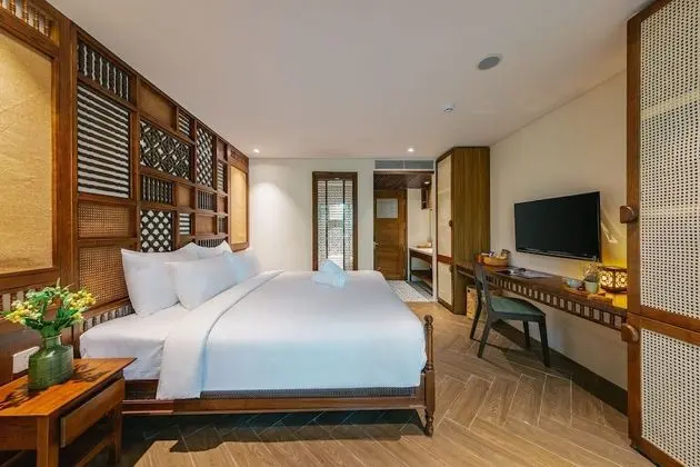 Deluxe Tek Büyük Yataklı Oda