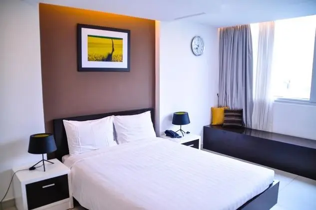 Deluxe Tek Büyük Yataklı Oda