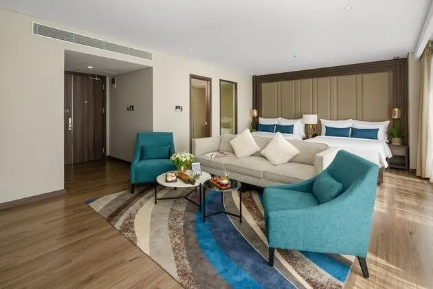 Executive Oda, Kısmi Deniz Manzaralı (Family Room)