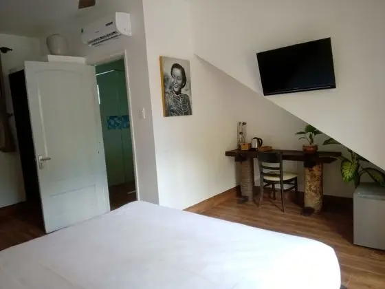 Economy Tek Büyük Yataklı Oda (The Bohemian)