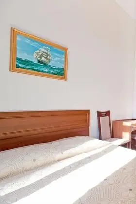 Tek Büyük Yataklı Oda, 1 En Büyük (King) Boy Yatak