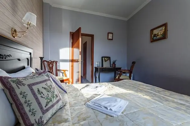 Premier Tek Büyük Yataklı Oda
