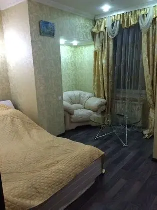 Business Tek Büyük Yataklı Oda