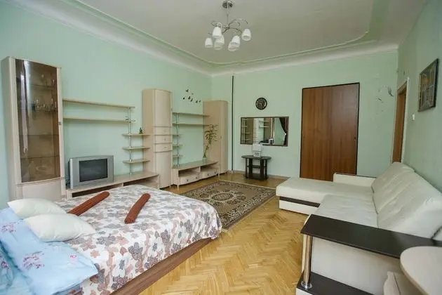 Comfort Dört Kişilik Oda, Ortak Banyo