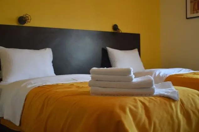 Standard Tek Büyük veya İki Ayrı Yataklı Oda