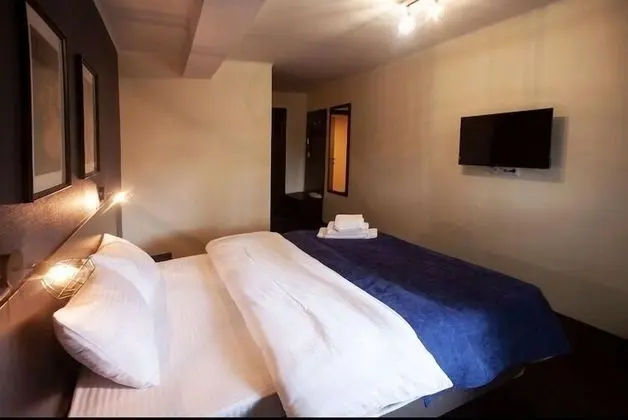 Standard Tek Büyük veya İki Ayrı Yataklı Oda