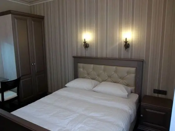 Economy Tek Büyük Yataklı Oda