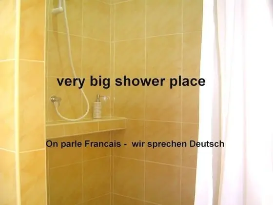 Bungalow Twin Bedroom